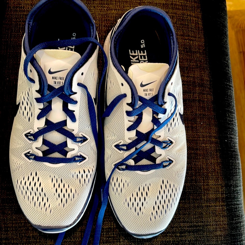 Nike Sneakers